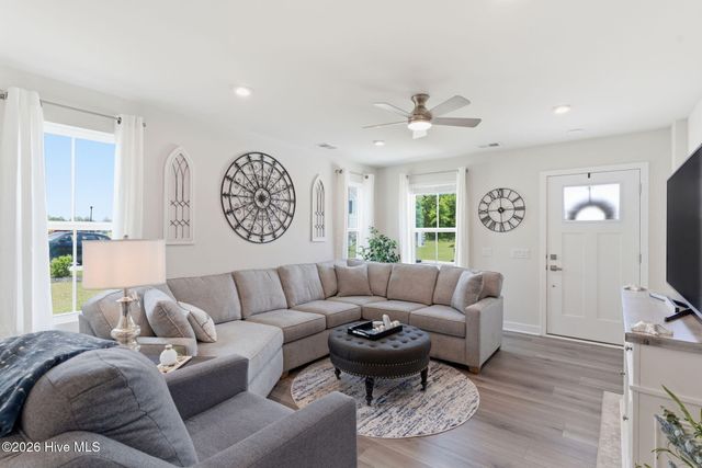 3165 Edgehill Drive, Leland, NC 28451