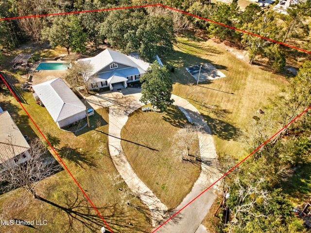 1802 Stuart Avenue, Ocean Springs, MS 39564