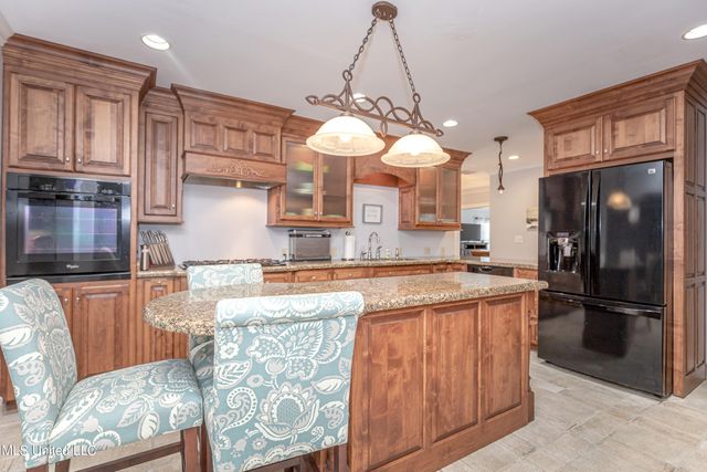 1802 Stuart Avenue, Ocean Springs, MS 39564
