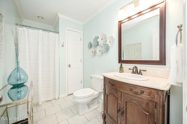 1802 Stuart Avenue, Ocean Springs, MS 39564