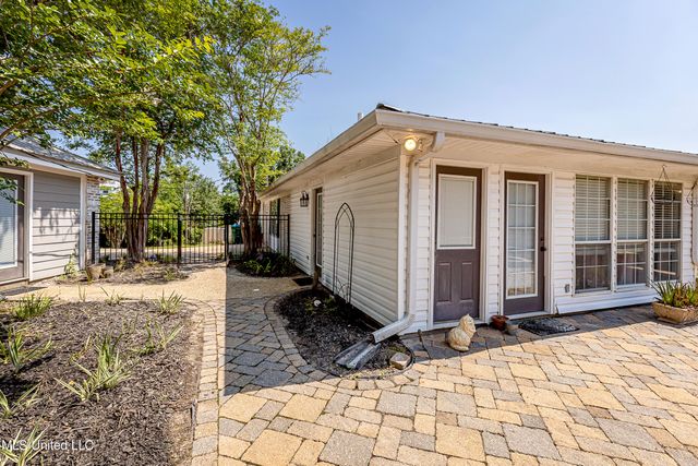 1802 Stuart Avenue, Ocean Springs, MS 39564