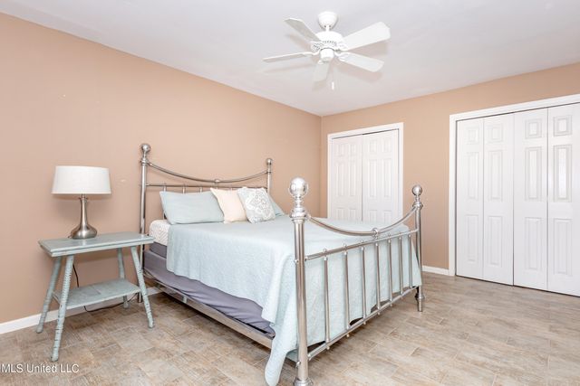 1802 Stuart Avenue, Ocean Springs, MS 39564