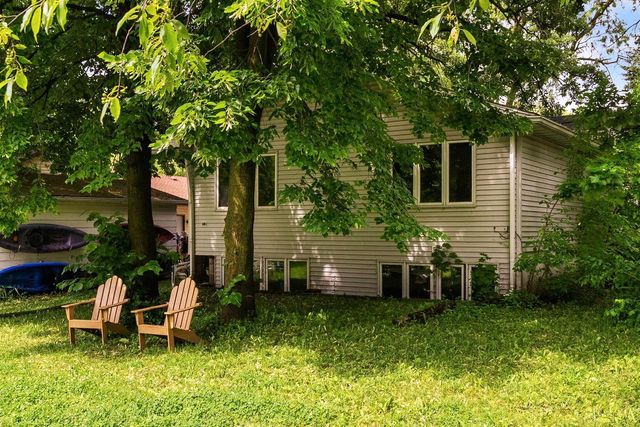 633 Pony Lane, Sun Prairie, WI 53590