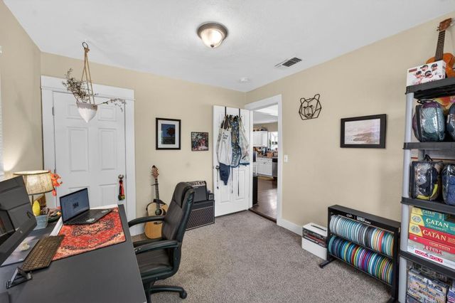 3424 45th St, Sacramento, CA 95820