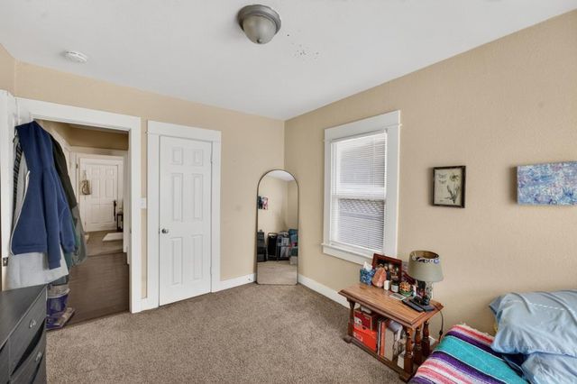 3424 45th St, Sacramento, CA 95820