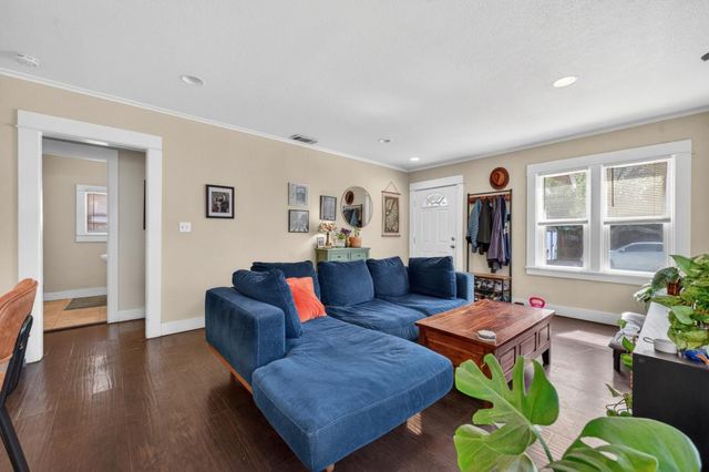 3424 45th St, Sacramento, CA 95820
