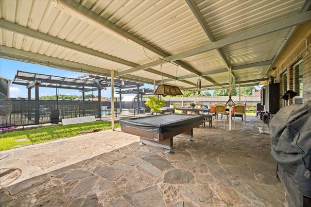 11215 Mason Drive, Lavon, TX 75166