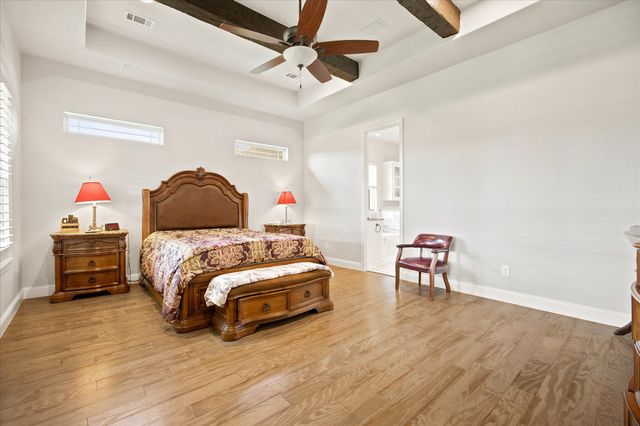 11215 Mason Drive, Lavon, TX 75166