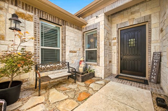 11215 Mason Drive, Lavon, TX 75166