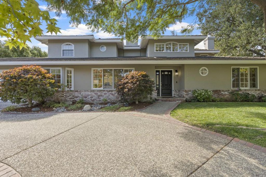 1405 Montclaire Place, Los Altos, CA 94024