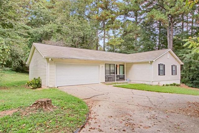 3992 Wrexham Drive, Snellville, GA 30039