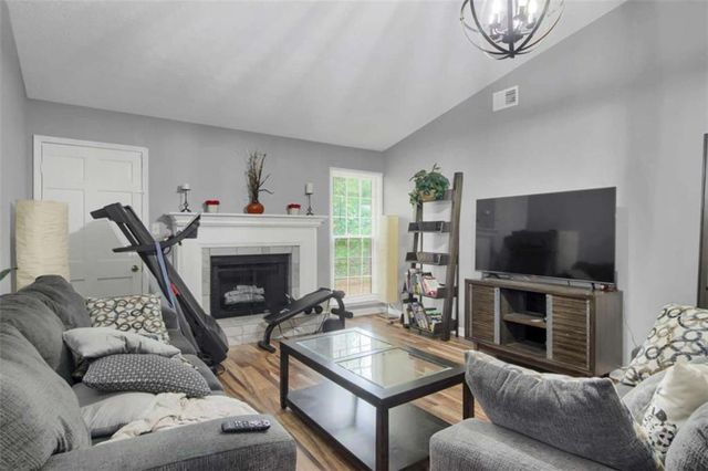 3992 Wrexham Drive, Snellville, GA 30039