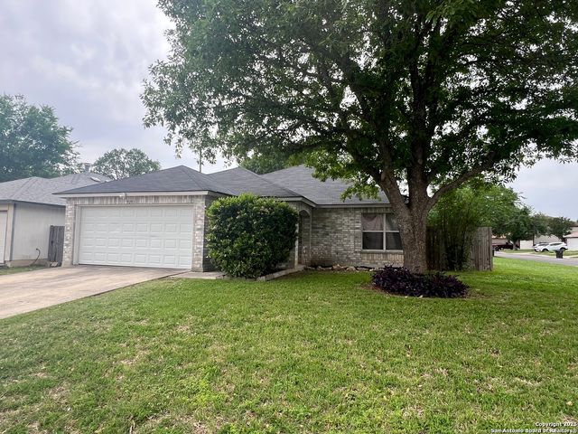 5251 SENISA SPGS, San Antonio, TX 78251