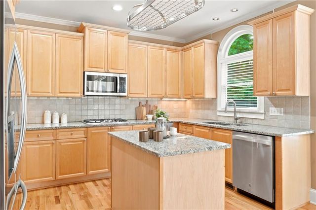 803 Rocky Ridge Court, Canton, GA 30114