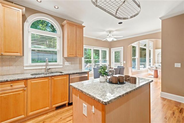 803 Rocky Ridge Court, Canton, GA 30114