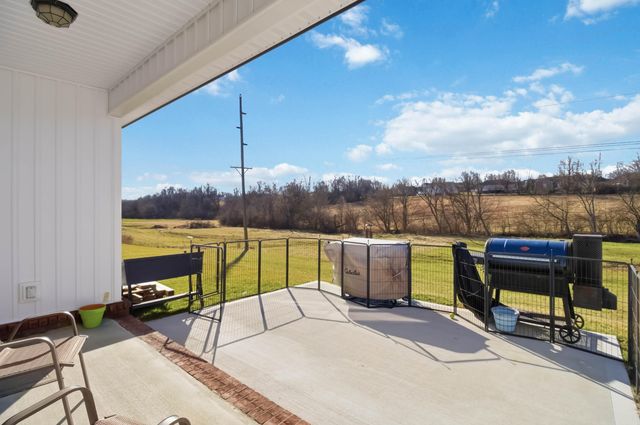 120 Hawk Lane, Mt Sterling, KY 40353