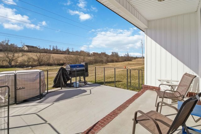 120 Hawk Lane, Mt Sterling, KY 40353