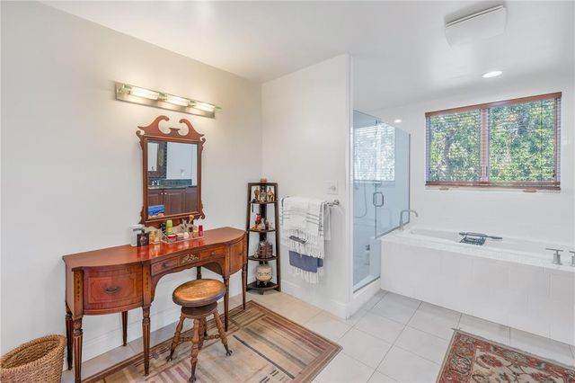 838 MONTEREY BOULEVARD NE, St Petersburg, FL 33704