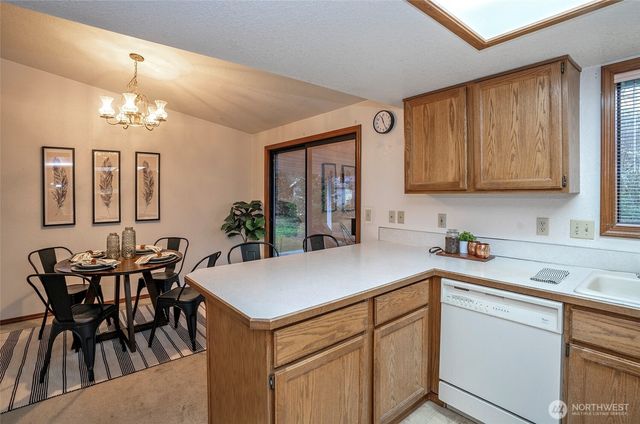 5933 Cotton Drive SE, Olympia, WA 98513