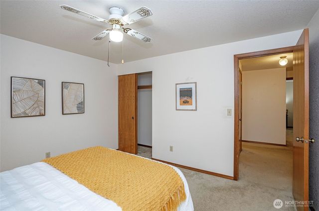 5933 Cotton Drive SE, Olympia, WA 98513