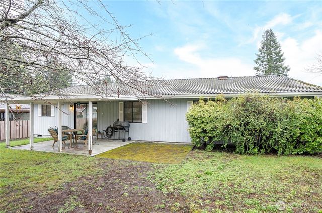 5933 Cotton Drive SE, Olympia, WA 98513