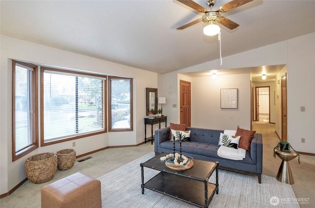 5933 Cotton Drive SE, Olympia, WA 98513