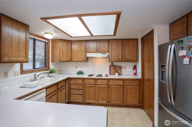 5933 Cotton Drive SE, Olympia, WA 98513