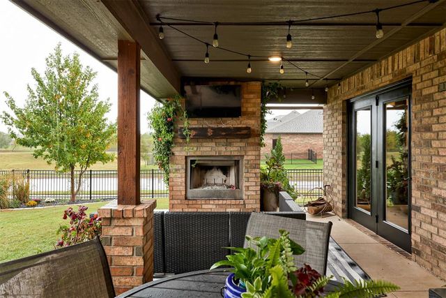 14312 Kamber Drive, Yukon, OK 73099