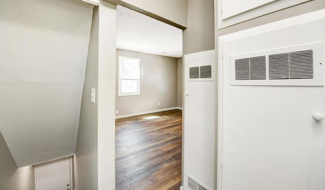 366 Wrexham Avenue, 366, Columbus, OH 43223
