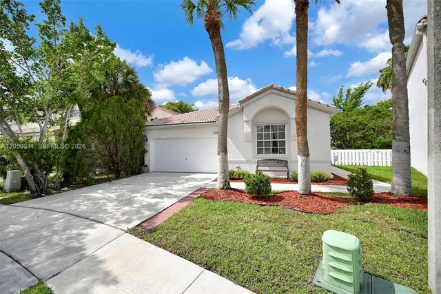 15982 NW 12th Ct, Pembroke Pines, FL 33028