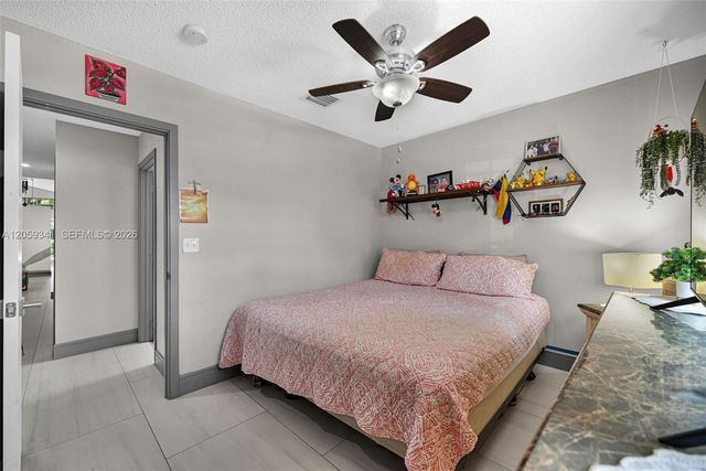 15982 NW 12th Ct, Pembroke Pines, FL 33028