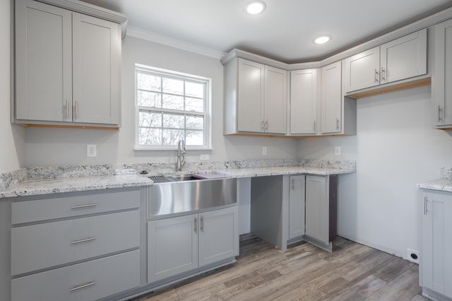 2115 Riverside Drive, Chattanooga, TN 37406