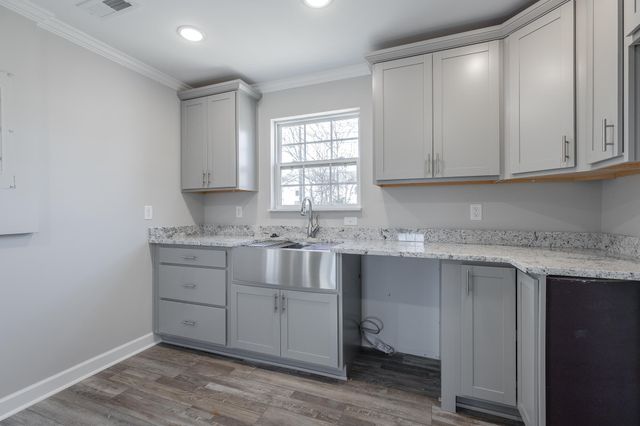 2115 Riverside Drive, Chattanooga, TN 37406