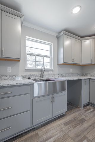 2115 Riverside Drive, Chattanooga, TN 37406