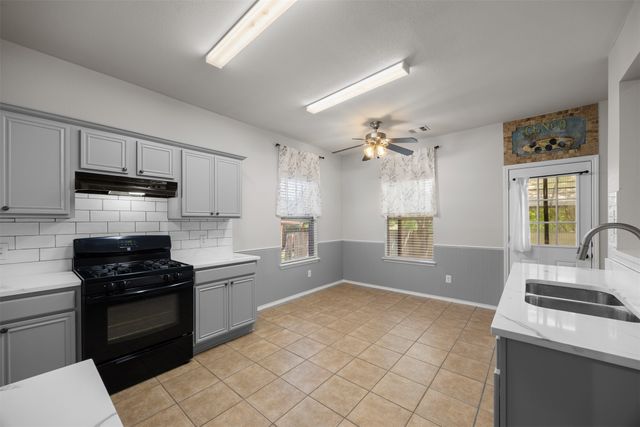 1100 Chesterfield Drive, Mckinney, TX 75071