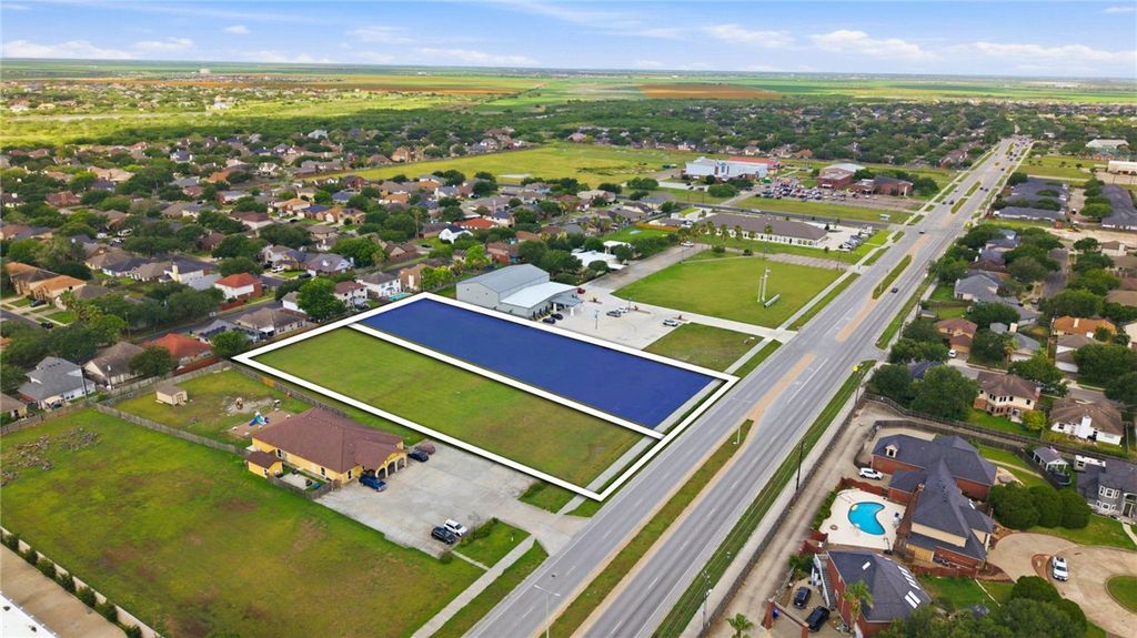 5229 Yorktown Blvd, Corpus Christi, TX 78413 — photo 2