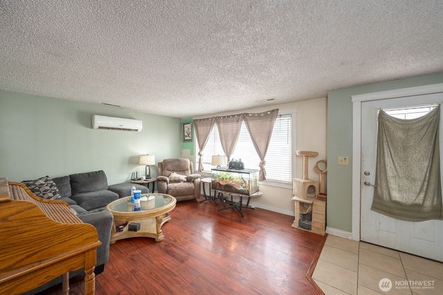 140 W Northshore Drive, Moses Lake, WA 98837