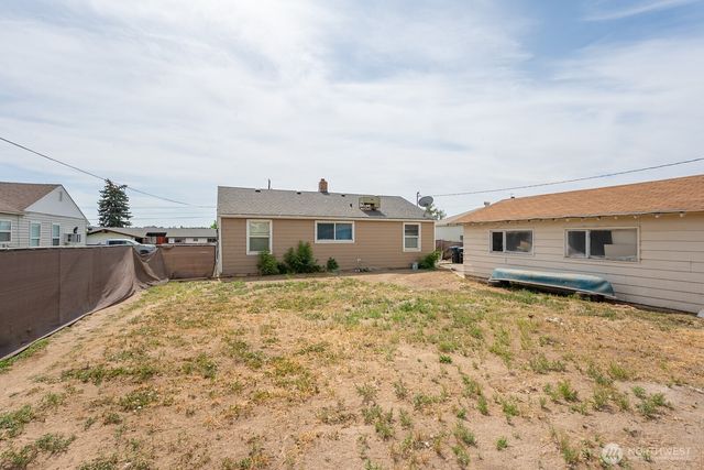 140 W Northshore Drive, Moses Lake, WA 98837
