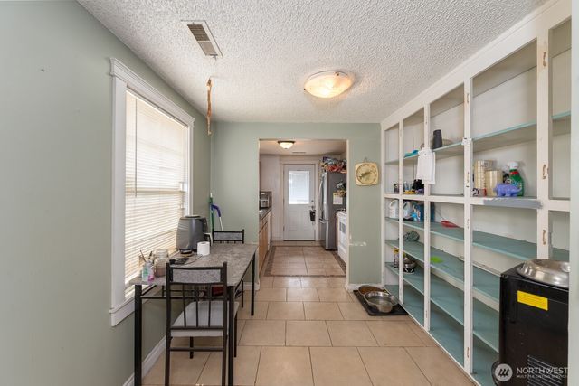 140 W Northshore Drive, Moses Lake, WA 98837