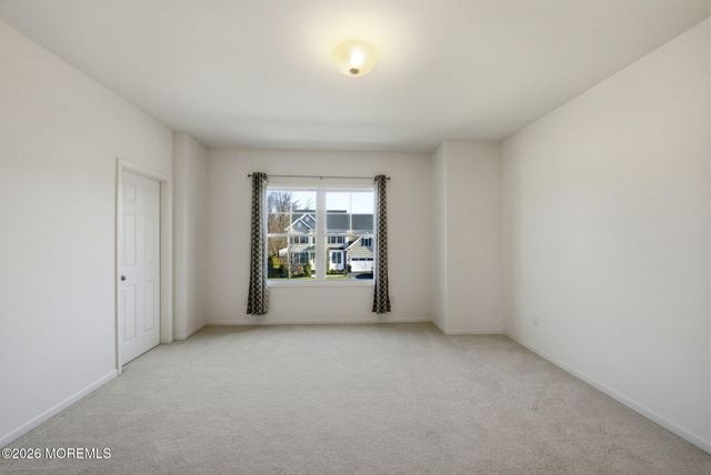 3 Cairnes Lane, East Brunswick, NJ 08816