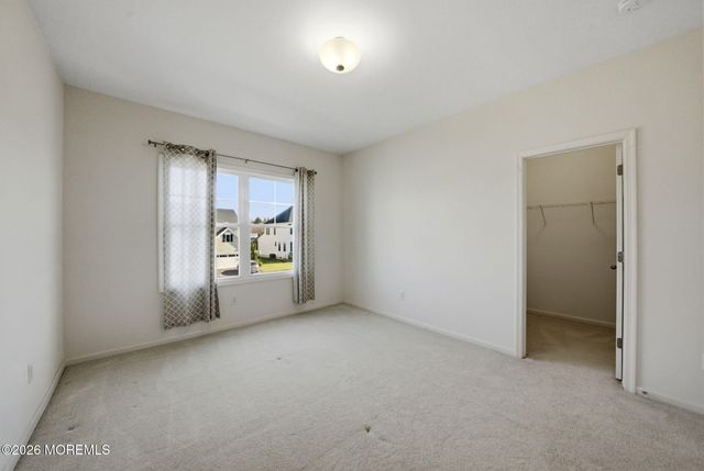 3 Cairnes Lane, East Brunswick, NJ 08816