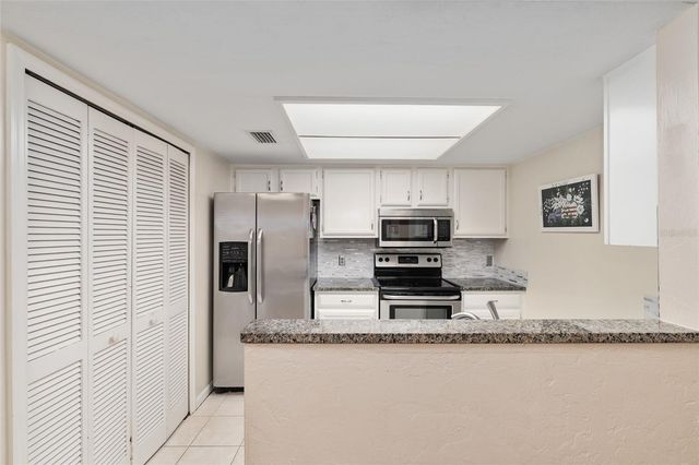 7200 SW 8TH AVENUE E29, Gainesville, FL 32607