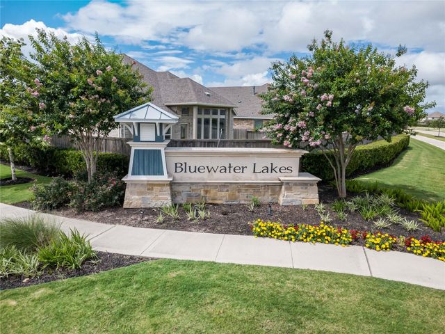 18710 Lynnwood Crest Lane, Manvel, TX 77578