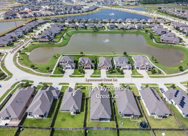 18710 Lynnwood Crest Lane, Manvel, TX 77578