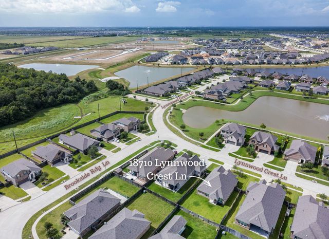 18710 Lynnwood Crest Lane, Manvel, TX 77578