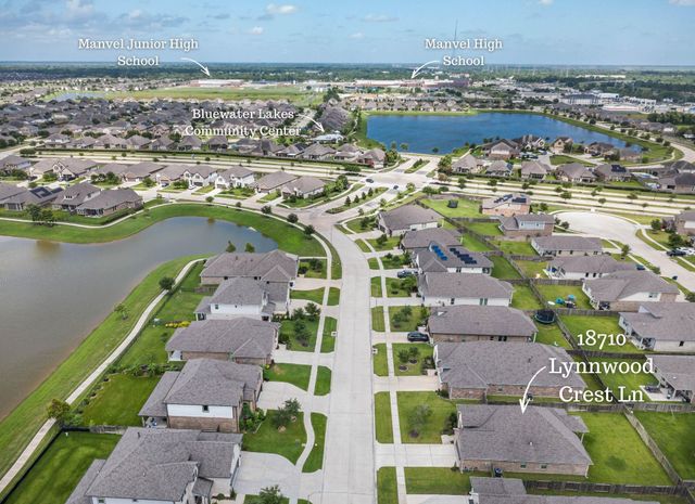 18710 Lynnwood Crest Lane, Manvel, TX 77578
