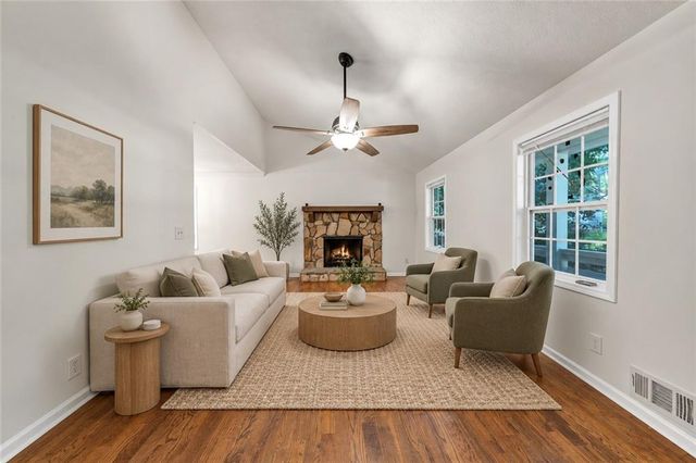 1887 Merry Oak Court SW, Marietta, GA 30008