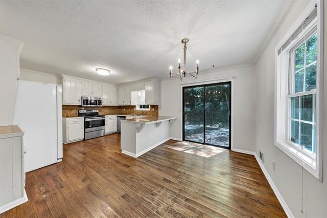 1887 Merry Oak Court SW, Marietta, GA 30008