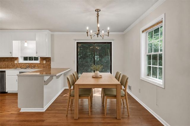 1887 Merry Oak Court SW, Marietta, GA 30008