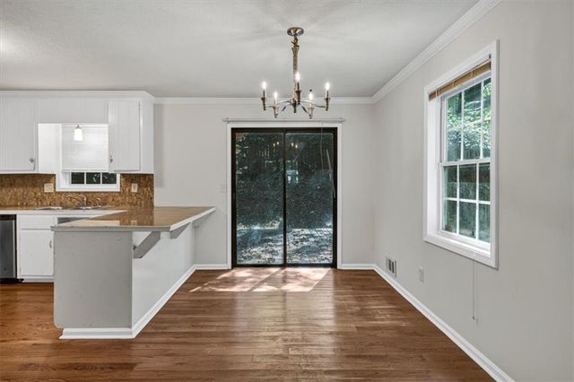 1887 Merry Oak Court SW, Marietta, GA 30008